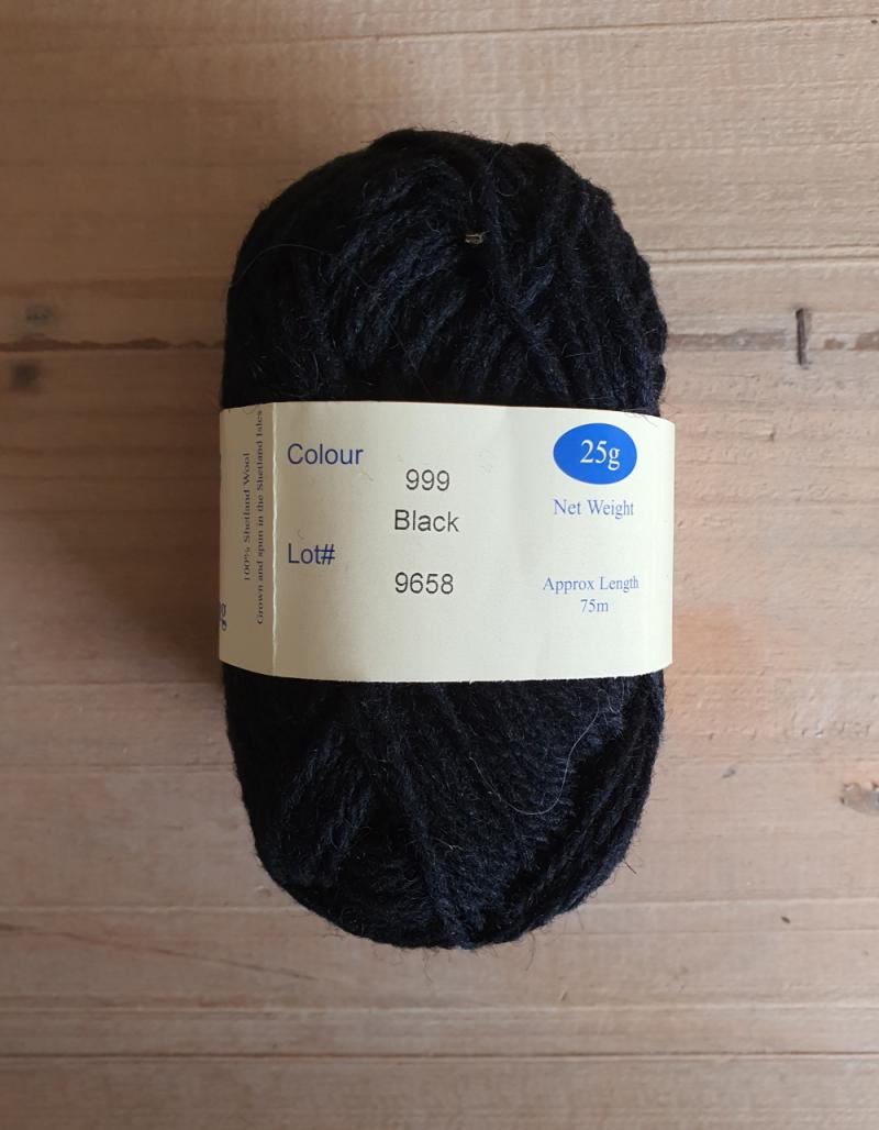 Double Knitting: 999 Black
