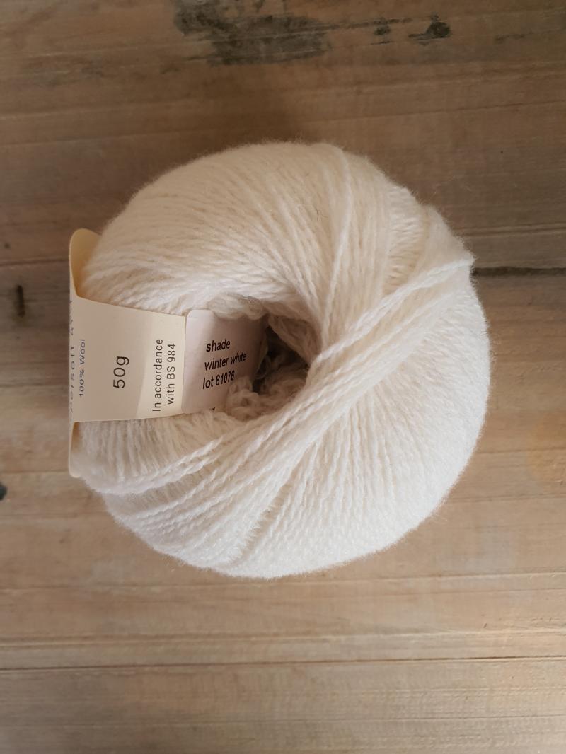 Supersoft 4ply: Winter White
