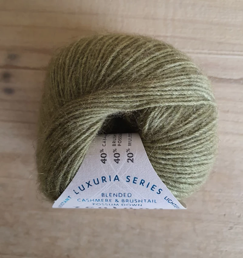 Air Lace Weight Farbe 06 Olive