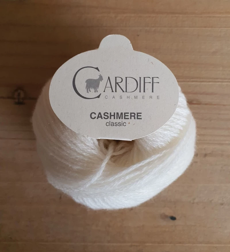 Cardiff Cashmere classic Farbe 501 Neve