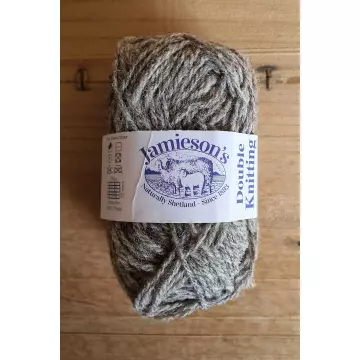 Double Knitting: 103 Sholmit (natural)