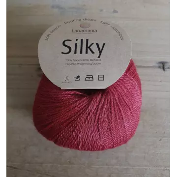 Silky Farbe Wine Red