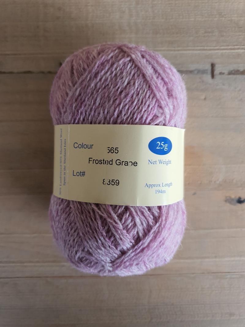 Ultra: 565 Frosted Grape