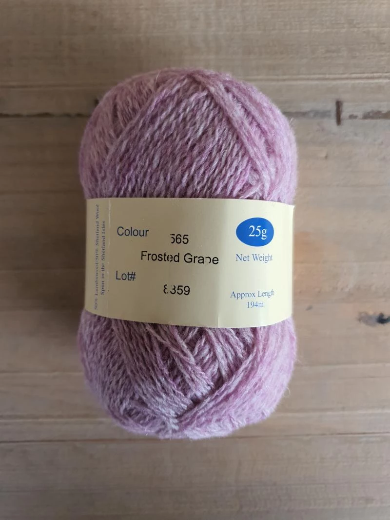 Ultra: 565 Frosted Grape
